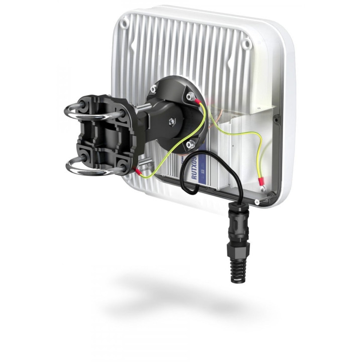 QuWireless AX09M 6 дБи направленная антенна PoE