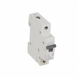 MCB RX 6000 - 1P - 230/400V - 6 A - Courbe C - jeu de barres d'alimentation type broches/fourchettes