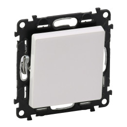 Changeover push-button Valena Life - 6 A - 250 V - with cover plate - white