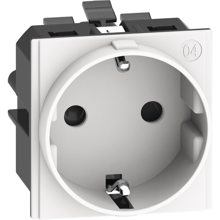 German standard socket 2 P+E 16 A 250 V