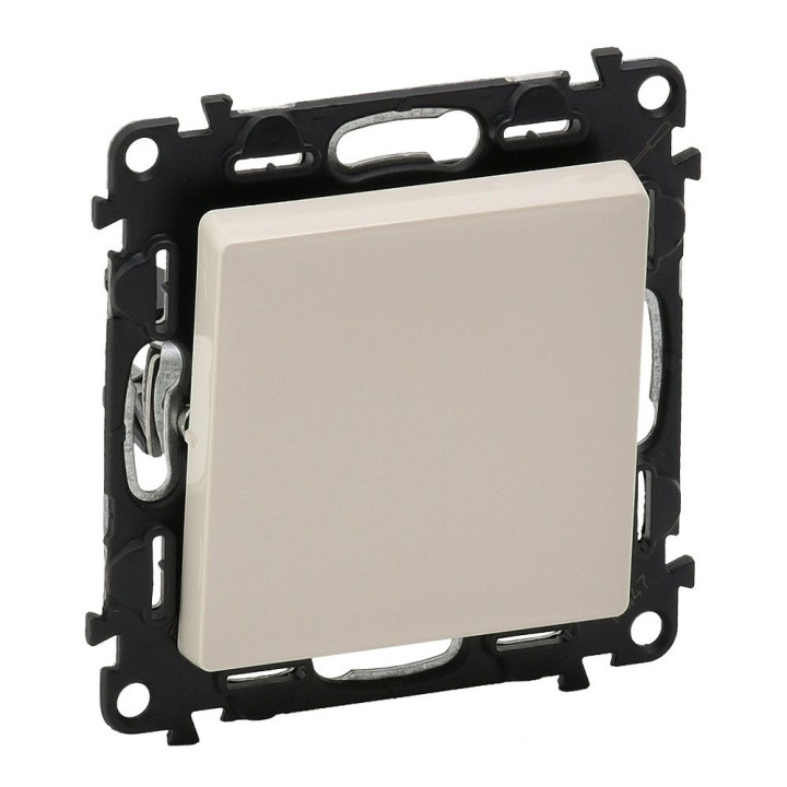 Changeover push-button Valena Life - 6 A - 250 V - with cover plate - ivory