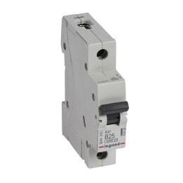 MCB RX 6000 - 1P - 230/400V - 25 A - courbe B - jeu de barres d'alimentation type broches/fourches