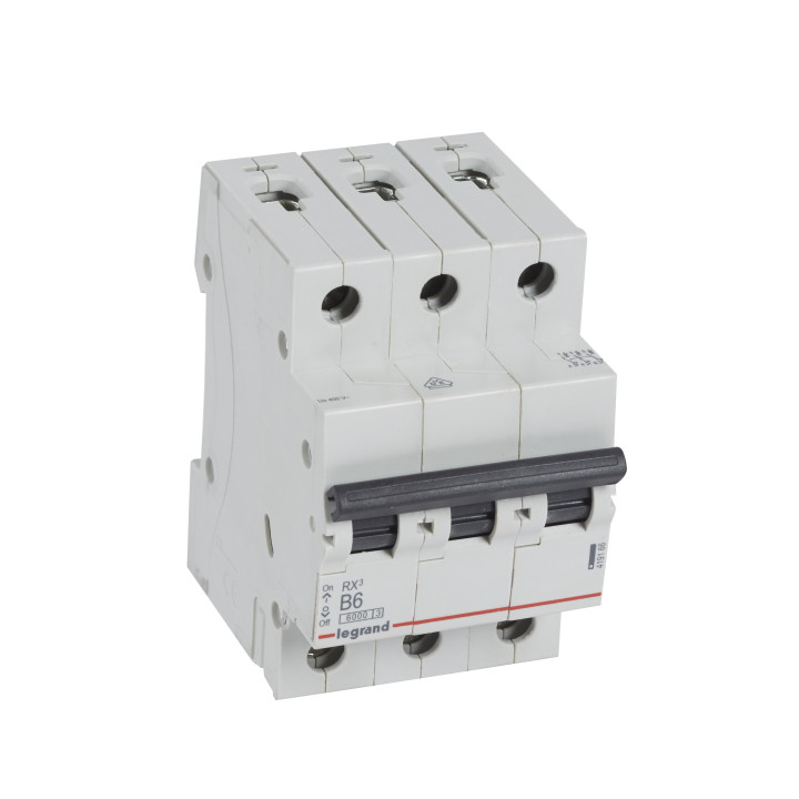MCB RX 6000 - 3P - 400V - 6 A - Courbe B - jeu de barres d'alimentation type broches/fourchettes