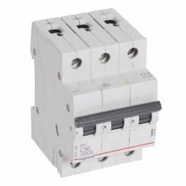 MCB RX 6000 - 3P - 400V - 50 A - courbe C - jeu de barres d'alimentation type broches/fourchettes