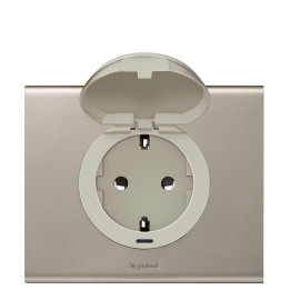 NAGRODA 2P+T SCHUKO POSIADA VIS (UE)