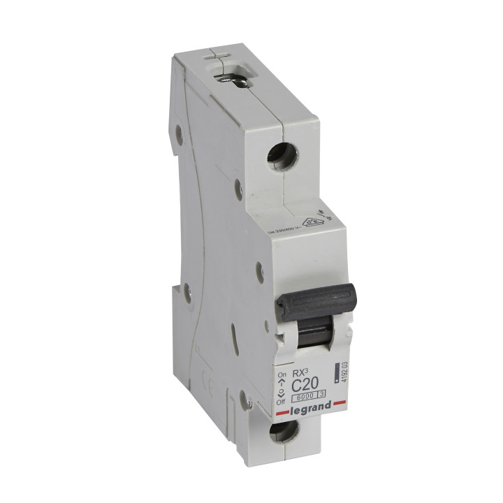 MCB RX 6000 - 1P - 230/400V - 20 A - Courbe C - jeu de barres d'alimentation type broches/fourchettes