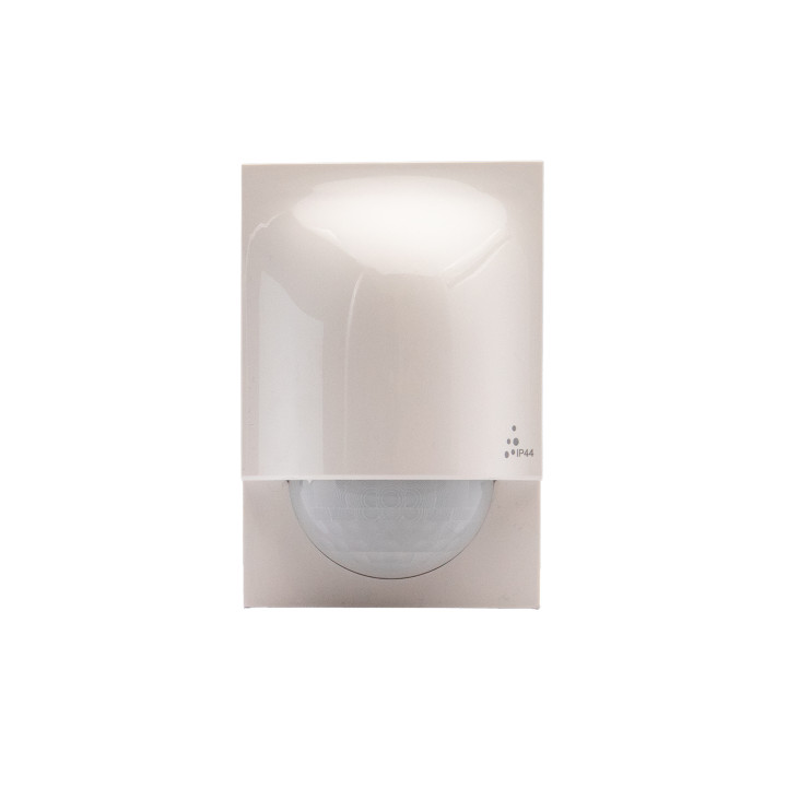 Détection infrarouge avec angle de 140° pour une utilisation intérieure et extérieure (IP44).