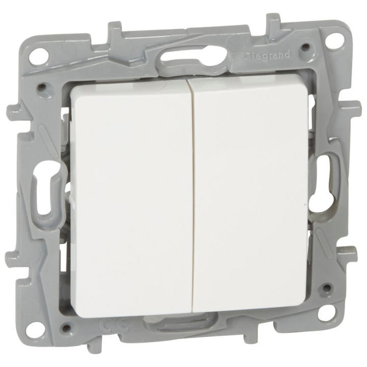 BOUTON DOUBLE 6A BLANC